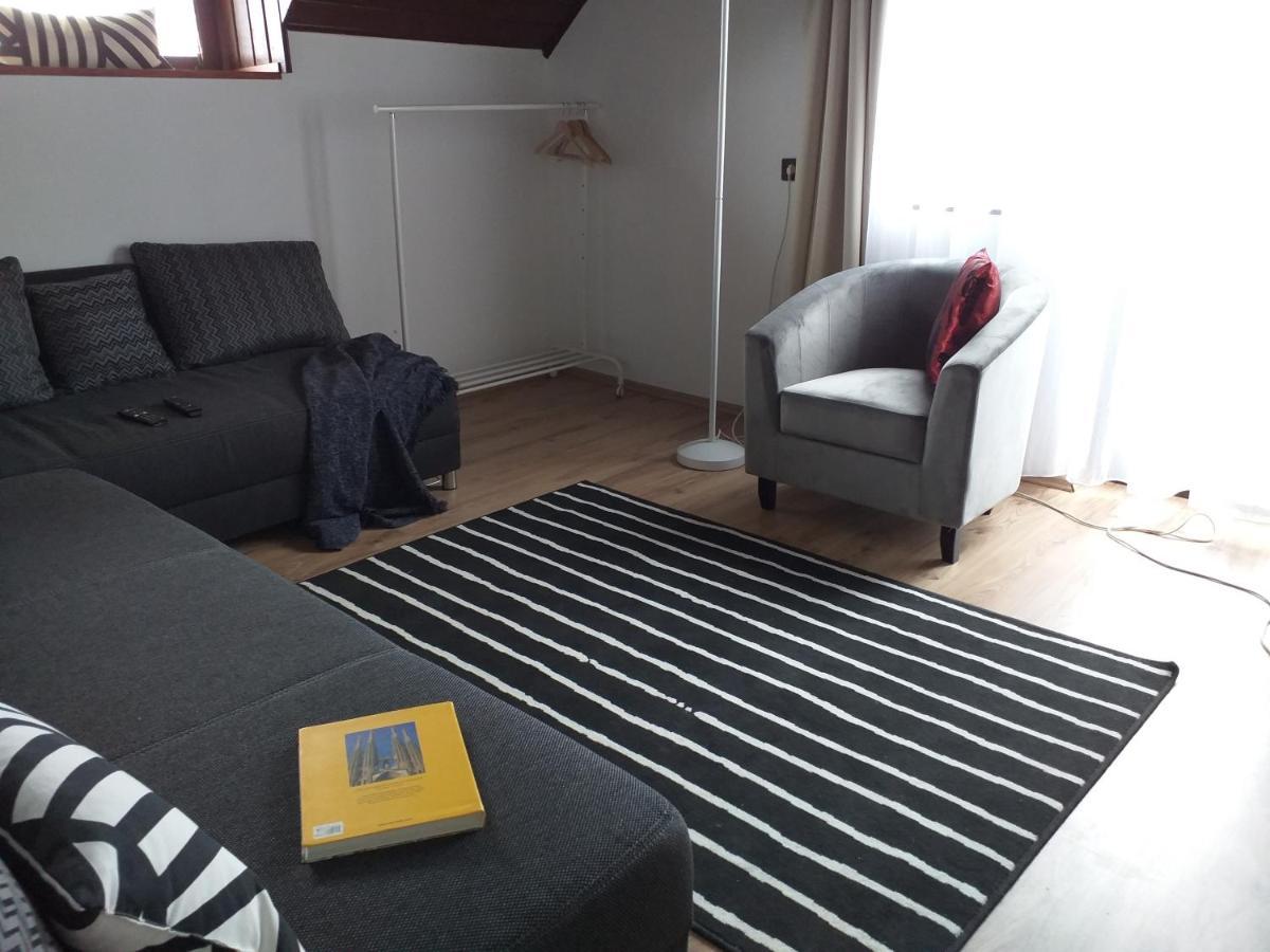 Art Inn Apartmanhaz Balaton-Gyenesdiás Exteriér fotografie