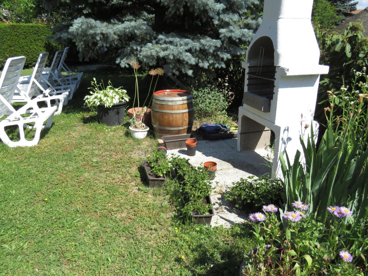 Art Inn Apartmanhaz Balaton-Gyenesdiás Exteriér fotografie