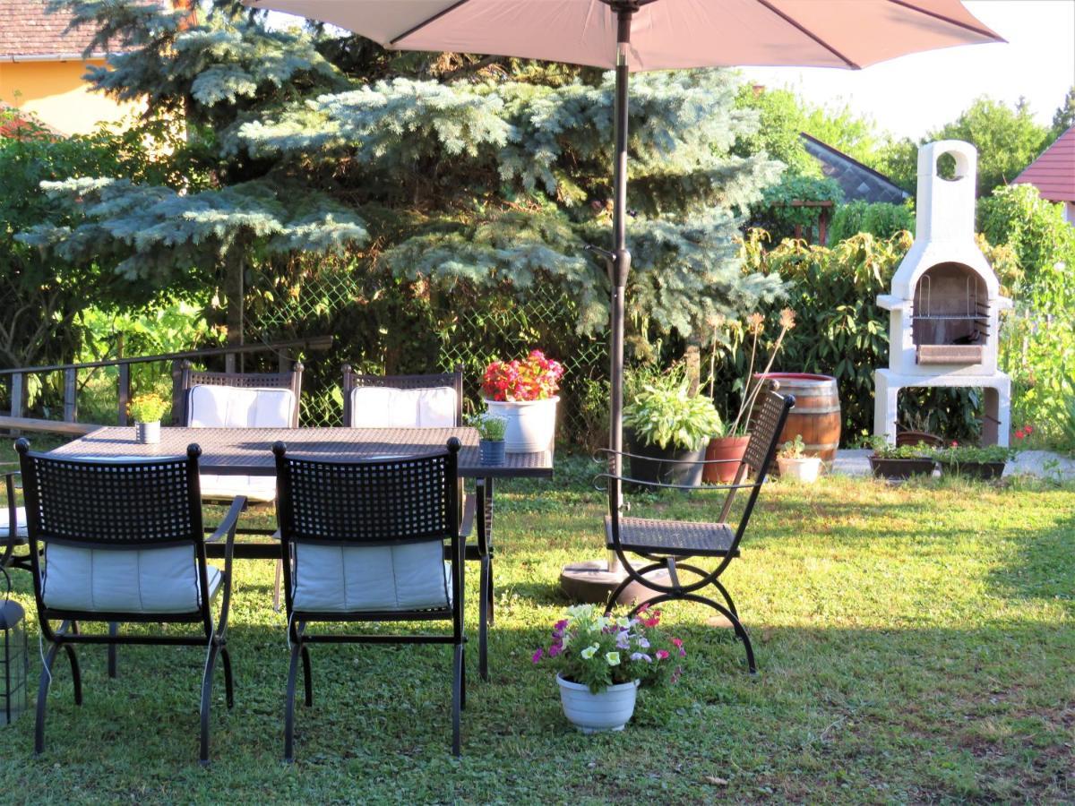 Art Inn Apartmanhaz Balaton-Gyenesdiás Exteriér fotografie
